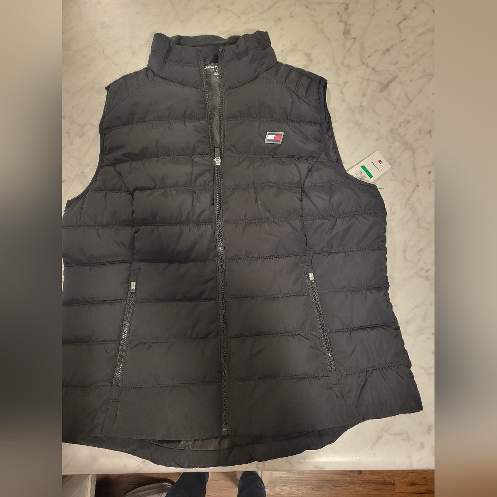 New Tommy Hilfiger Vest